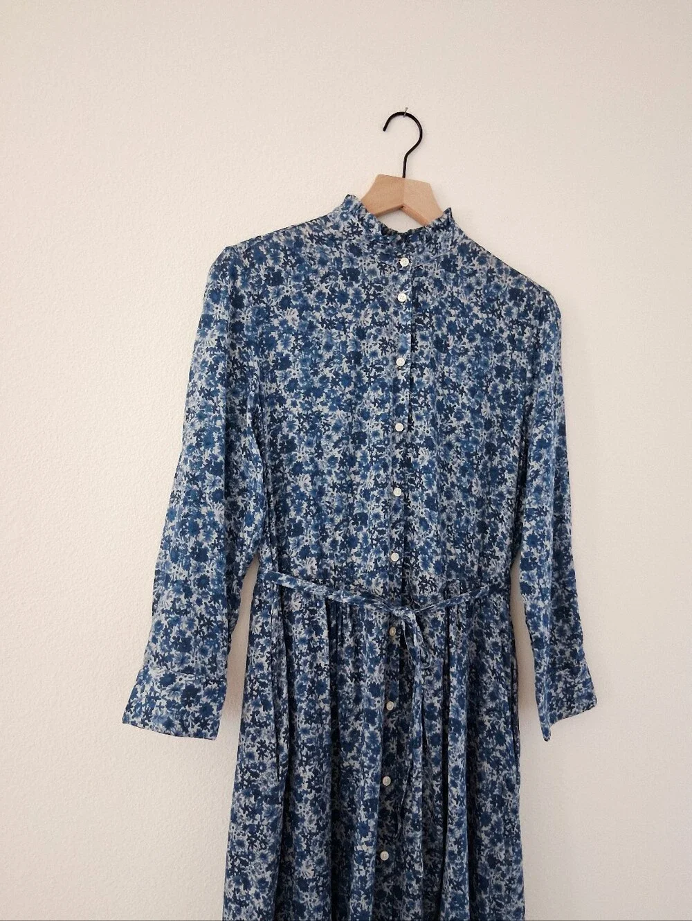 Trovata Birds Of Paradis Mamie Long Maxi Dress Indigo Floral - Picture 4 of 15